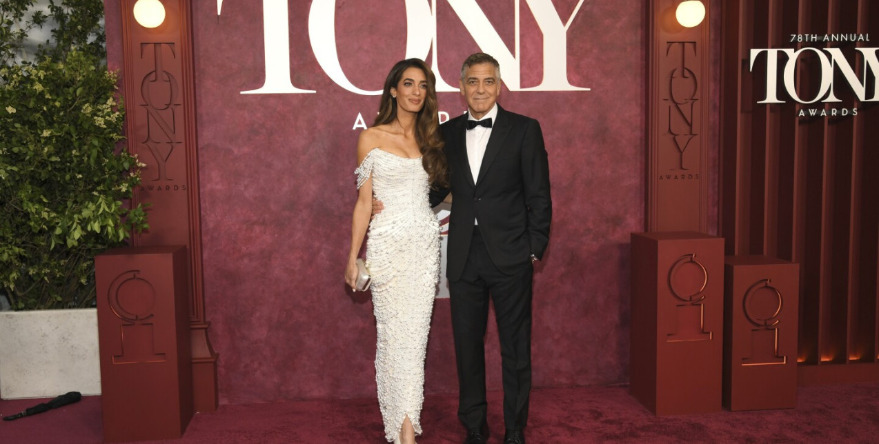 Tony Awards 2025: Οι καλύτερες εμφανίσεις στο κόκκινο χαλί και ό,τι άλλο βρέθηκε στο επίκεντρο της βραδιάς