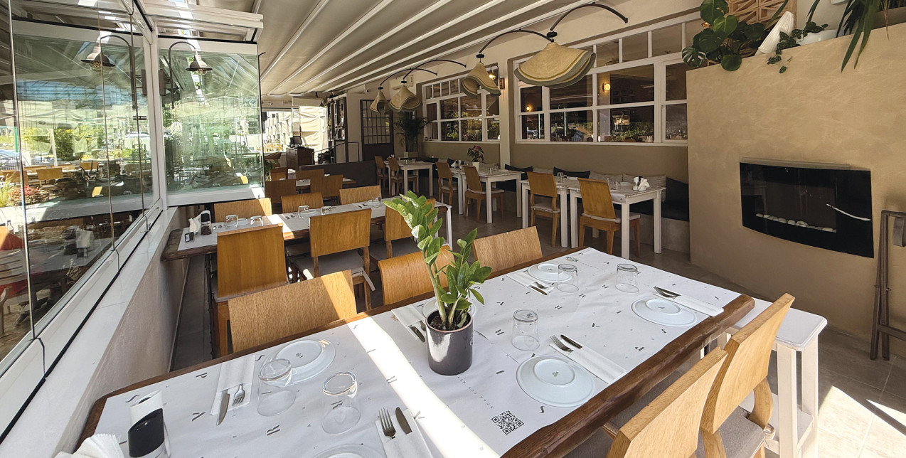 Ένα συναρπαστικό ταξίδι ελληνικής θαλασσινής κουζίνας στον πιο φιλόξενο γαστρονομικό προορισμό ﻿της πόλης