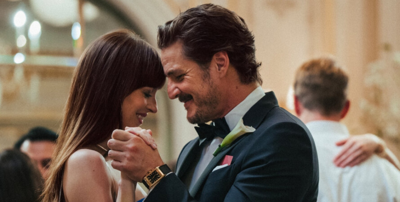 Παρακολουθήσαμε το Materialists και λατρέψαμε πώς η Dakota Johnson κι ο Pedro Pascal οδηγούν τον ρομαντισμό σε άλλο επίπεδο