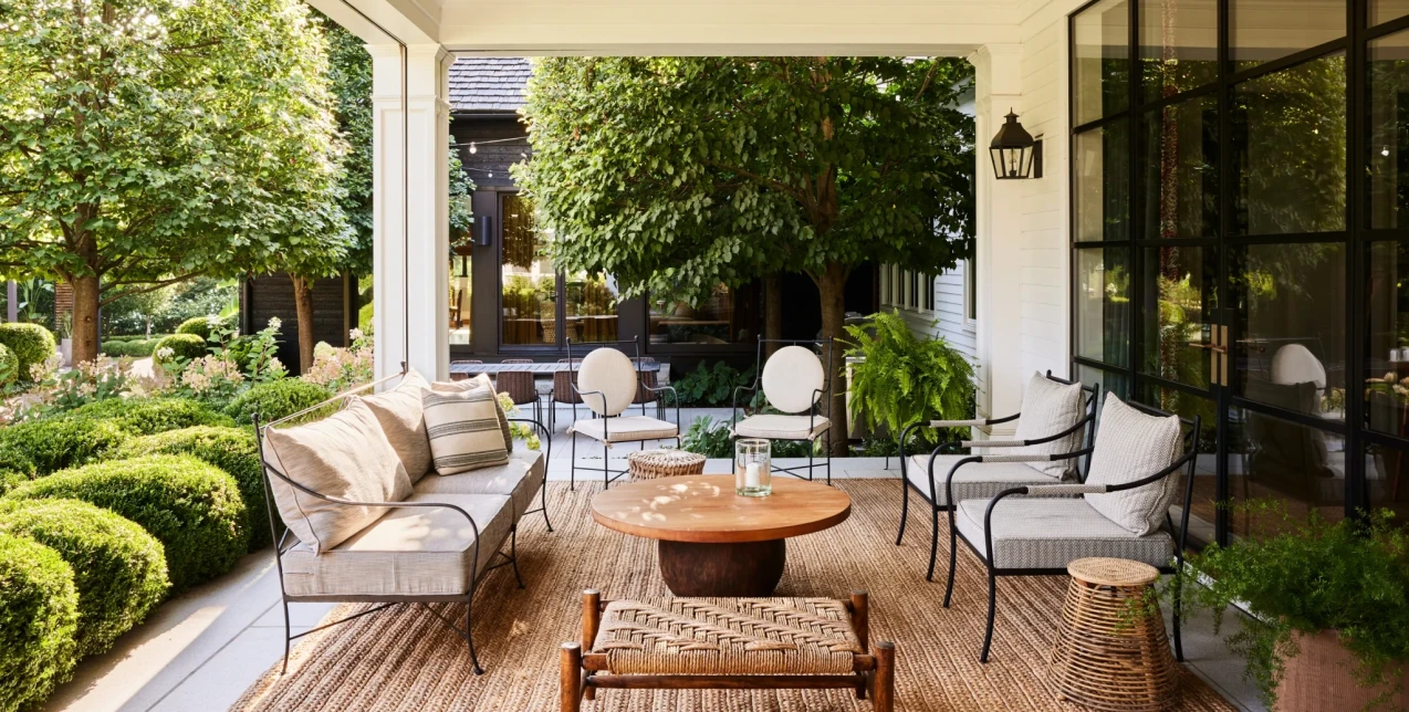 Οι πιο fresh προτάσεις για να δώσετε στο outdoor σκηνικό σας αέρα πολυτελούς summer resort