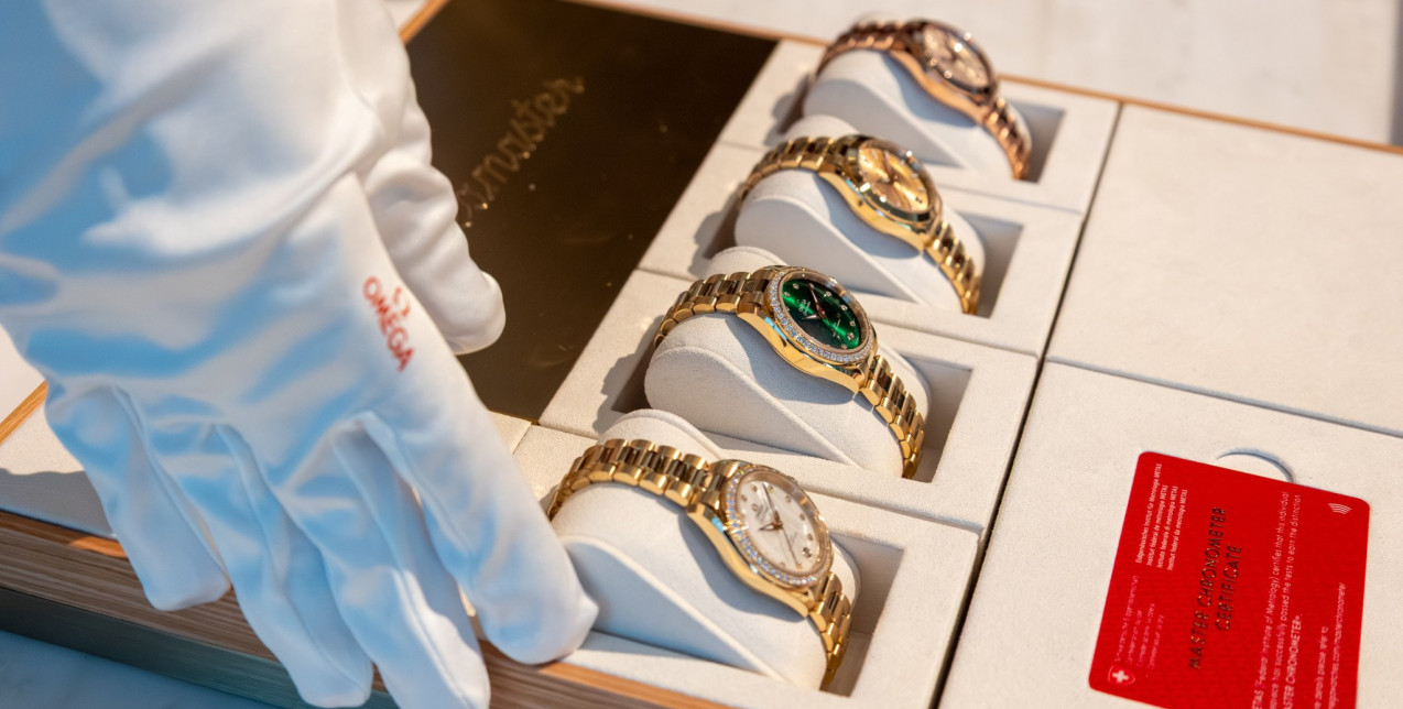 The secret was revealed: Η OMEGA αποκάλυψε τη νέα γυναικεία συλλογή της με ένα μοναδικό event στην καρδιά της Αθήνας