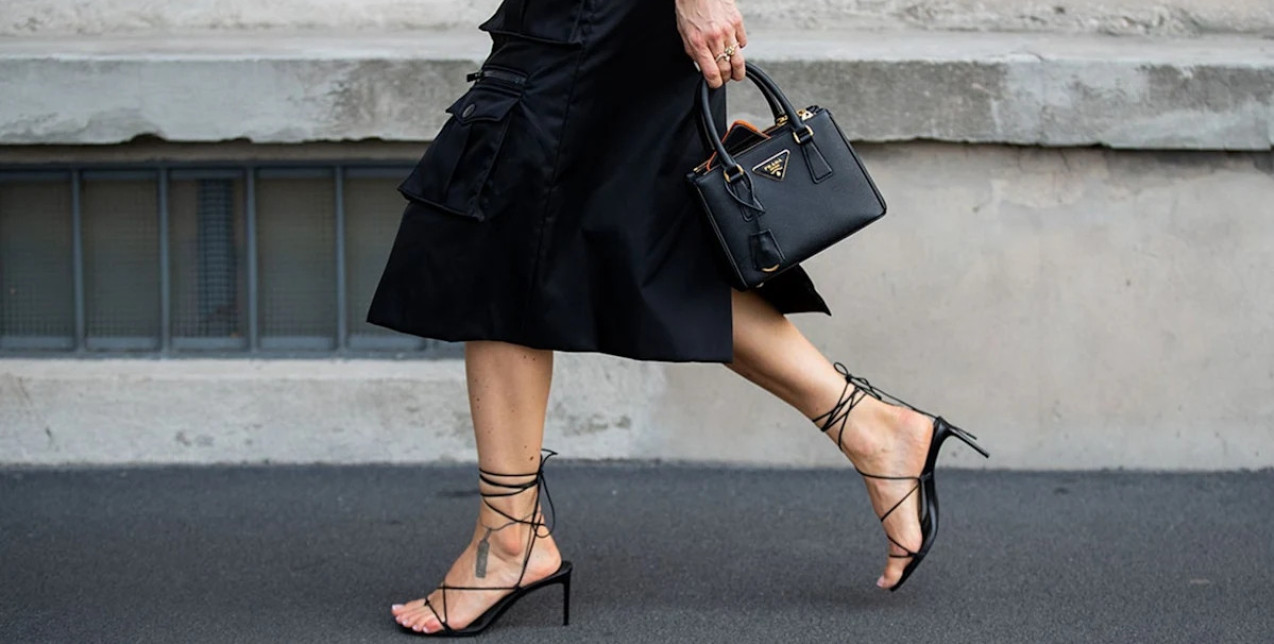 Τα high heel sandals που θα προσφέρουν κομψότητα στις καθημερινές σας εμφανίσεις 