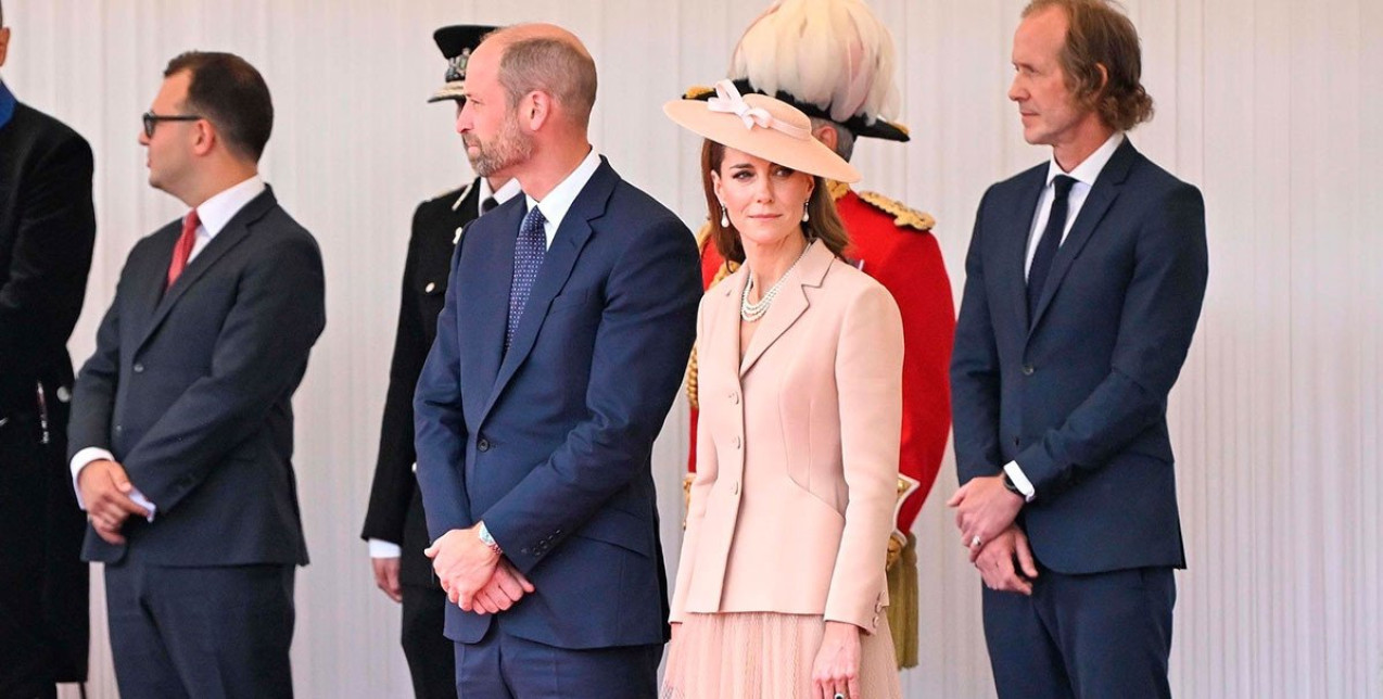 Η Kate Middleton επέλεξε για πρώτη φορά τον οίκο Dior για να υποδεχθεί τον Γάλλο Πρόεδρο 