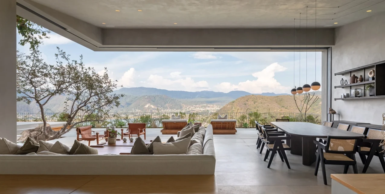 Στο Μεξικό, μια κατοικία όπου η φύση πρωταγωνιστεί στην αρχιτεκτονική