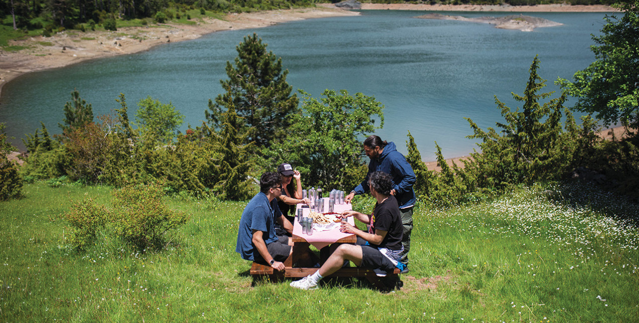 Ένα premium brand με ιδιαίτερο χαρακτήρα που εκπροσωπεί έναν τρόπο ζωής συνειδητό και αισθητικά προσεγμένο