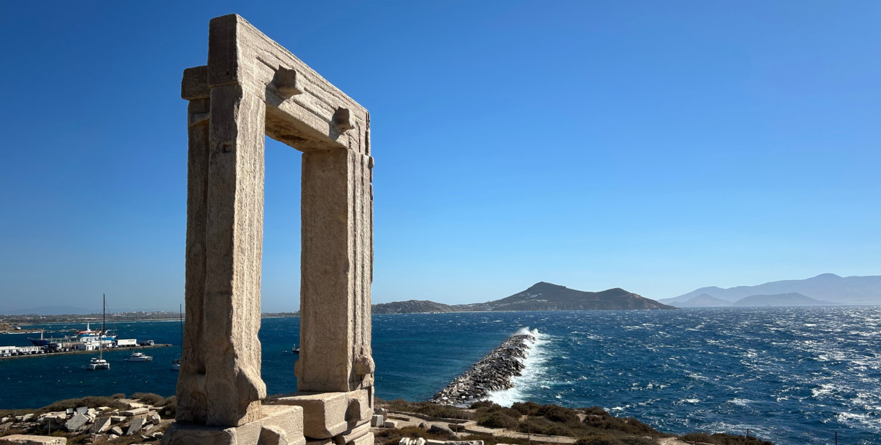 An Art Lover's Guide: Οι must-see εκδηλώσεις του Ιουλίου στα πιο κοσμοπολίτικα νησιά της Ελλάδας