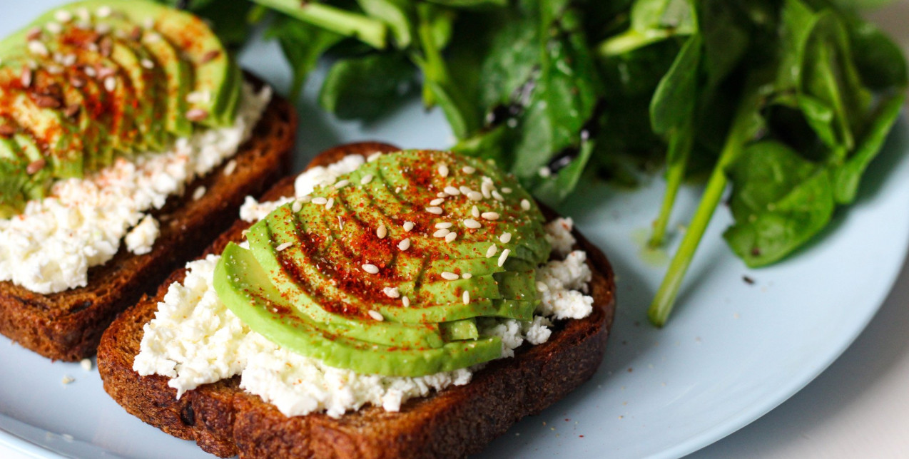 Κι όμως, υπάρχει μία τροφή που σας βοηθά να κάψετε λίπος ακόμα κι όταν κοιμάστε