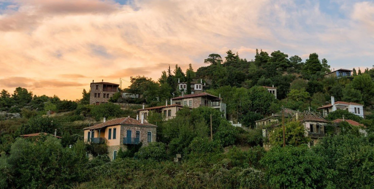 Τα γραφικά χωριά της Χαλκιδικής που πρέπει να προσθέσετε στην bucket-list σας 