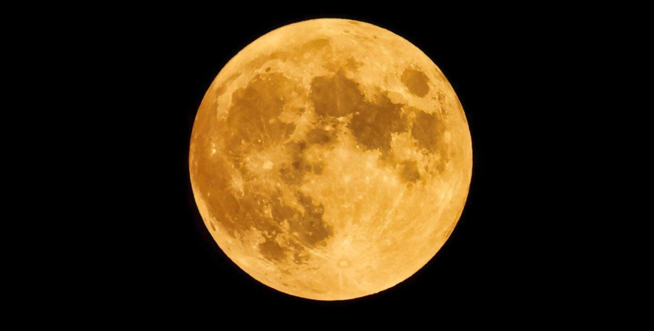 5 ζώδια που θα βιώσουν τις απόλυτες ανατροπές με την Αυγουστιάτικη Πανσέληνο 