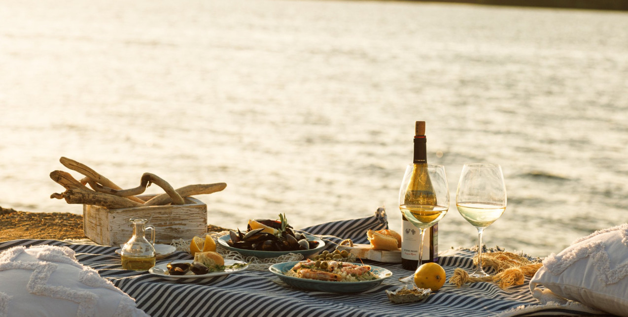 Η Μαλαγουζιά είναι ο απόλυτος πρωταγωνιστής του καλοκαιριού και εμείς σας προτείνουμε τους καλύτερους τρόπους να την απολαύσετε 