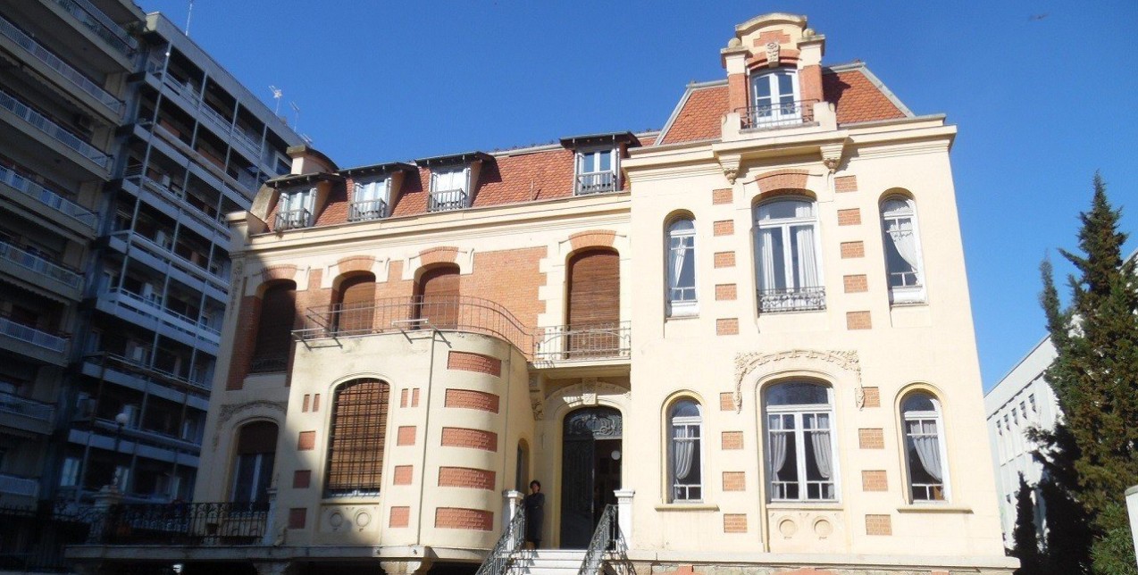 Ραντεβού για καφέ σε υπέροχους χώρους τέχνης της Θεσσαλονίκης