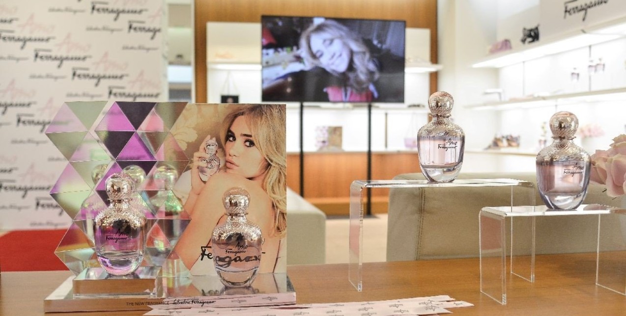 Με ένα cocktail party γιορτάστηκε το λανσάρισμα του νέου αρώματος Amo 