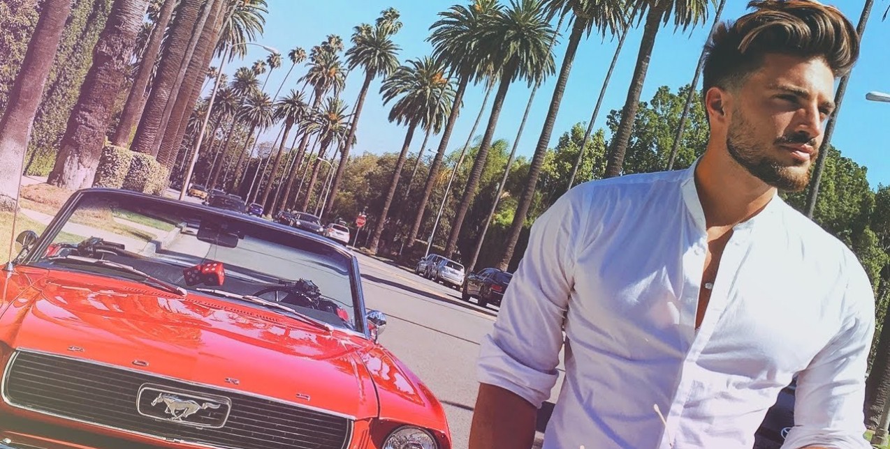 Όσα πρέπει να ξέρετε για τον γοητευτικό Mariano Di Vaio 