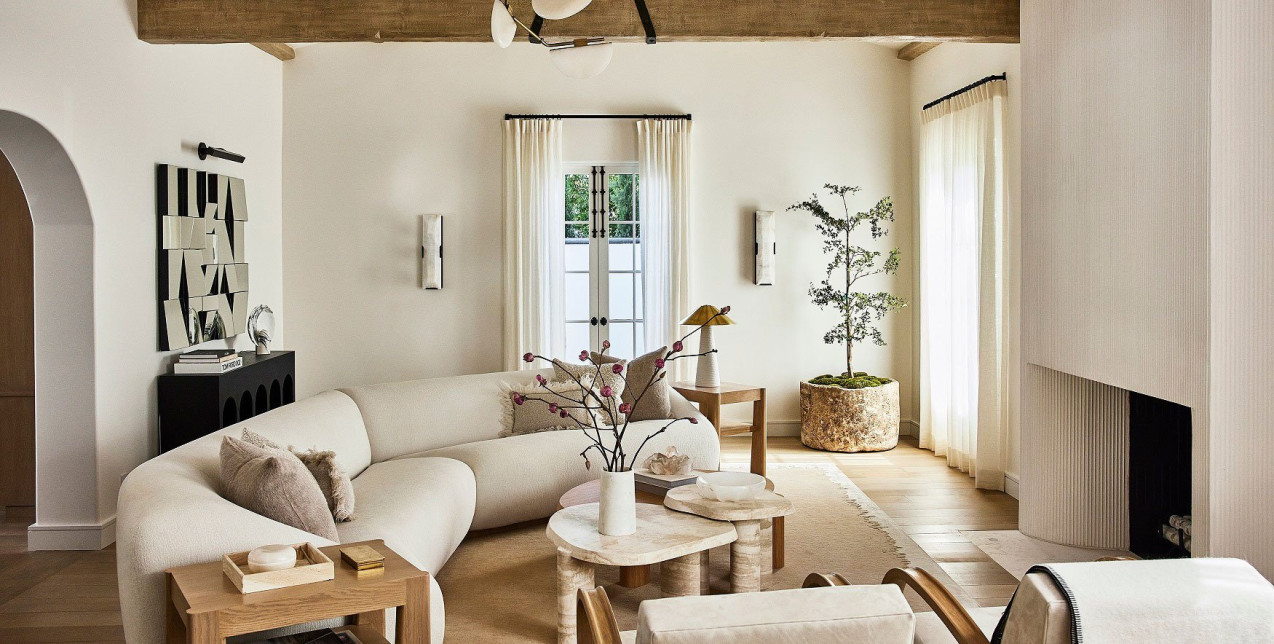 Τα χρώματα που αναδεικνύουν το ξύλο, τον φθινοπωρινό πρωταγωνιστή στο σπίτι μας