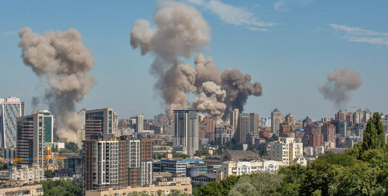 Νέα φονική επίθεση της Ρωσίας στο Κιέβο της Ουκρανίας - Ο τραγικός απολογισμός και οι διεθνείς αντιδράσεις