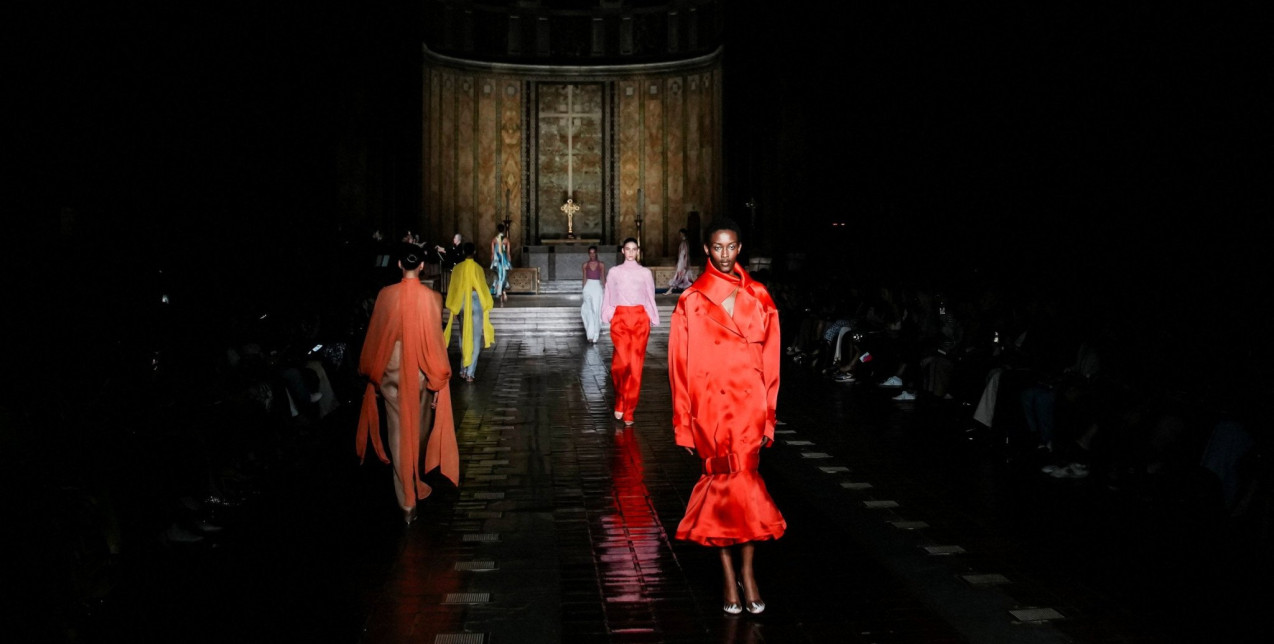 Οι πρώτες τάσεις για την Spring/Summer 2026 που ξεχώρισαν στην Εβδομάδα Μόδας της Νέας Υόρκης 