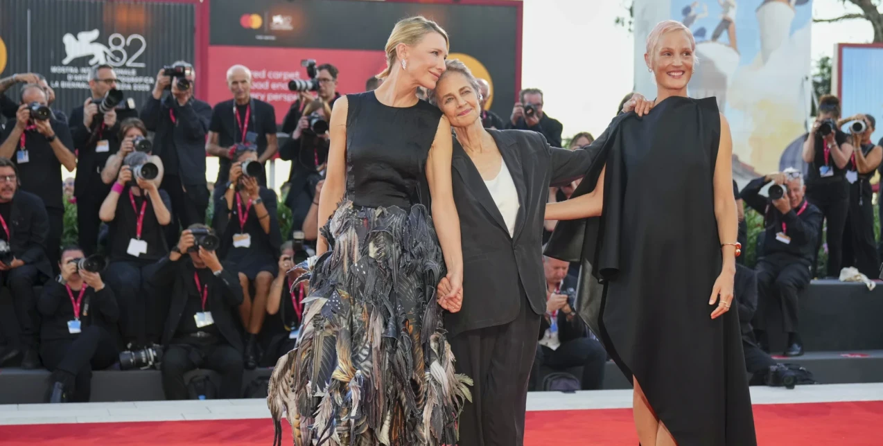 'Father Mother Sister Brother': Γνωρίζοντας την ταινία που έκανε την έκπληξη και κέρδισε την πρώτη θέση στο Φεστιβάλ Βενετίας