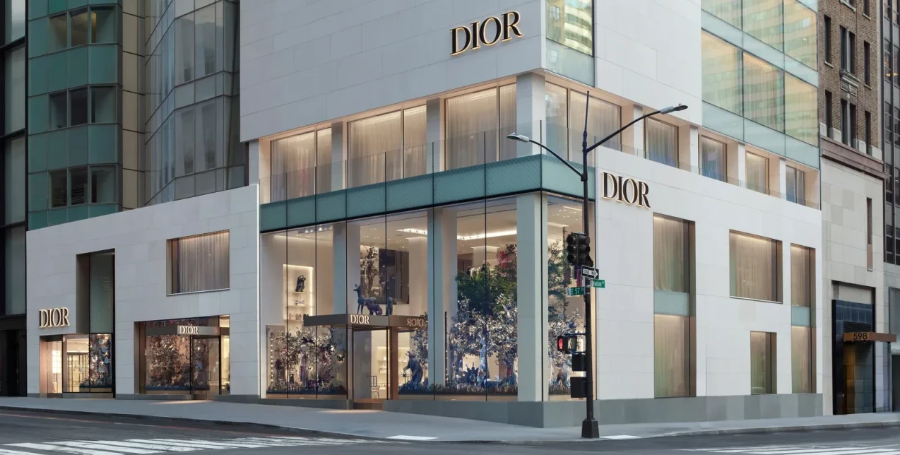 Το νέο flagship του οίκου Dior στη Νέα Υόρκη με την σχεδιαστική υπογραφή του Peter Marino