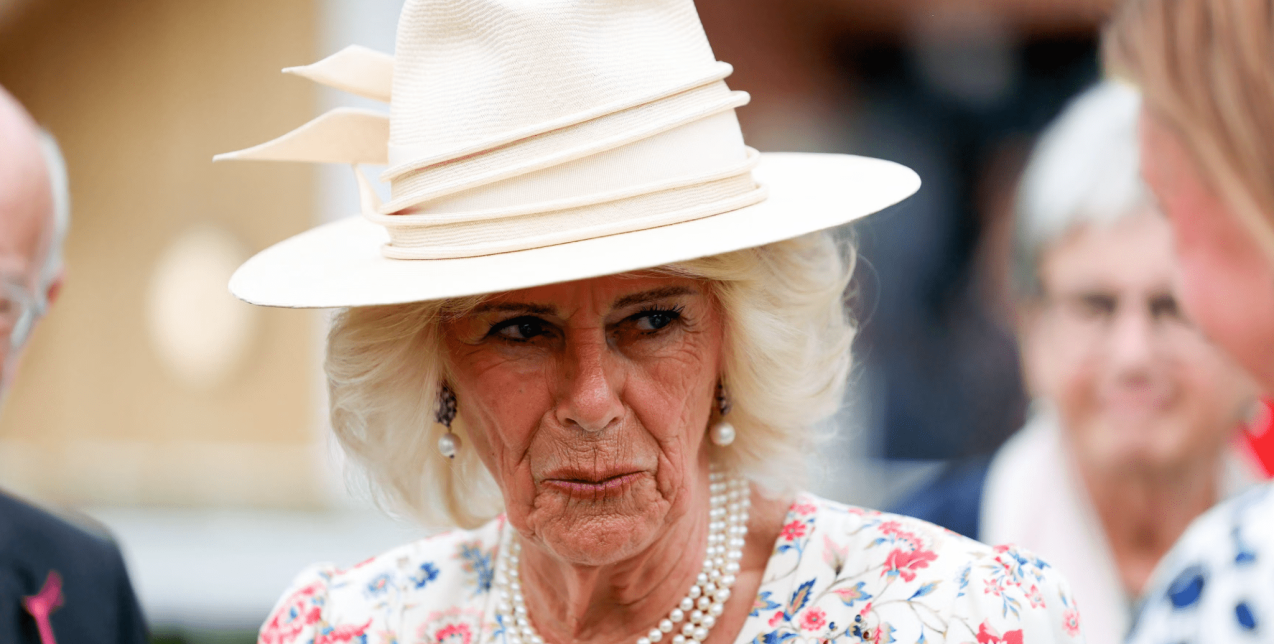 Θύμα σεξουαλικής επίθεσης η βασίλισσα Καμίλα ως έφηβη - Η μεγάλη αποκάλυψη της κρυφής ιστορίας 