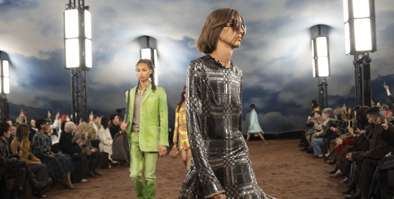Η νέα SS26 συλλογή της Burberry ήταν η απόλυτη επιστροφή στις ρίζες του οίκου