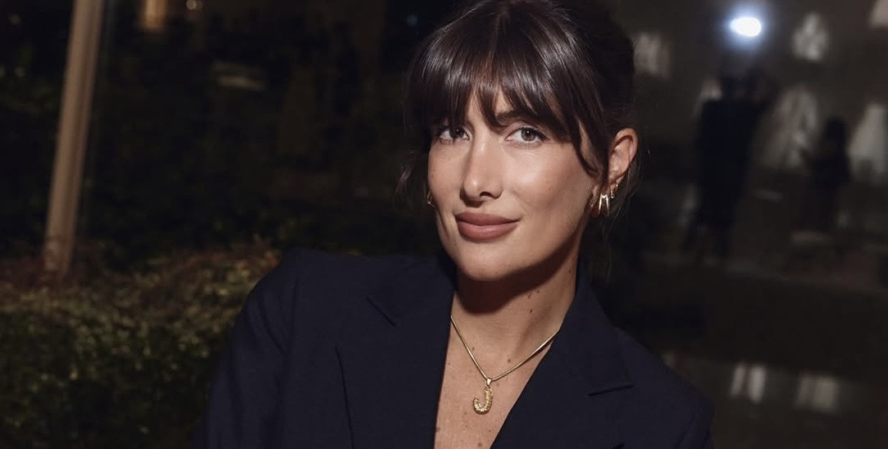 Το effortless παριζιάνικο hairstyle που κυριαρχεί αυτό το φθινόπωρο