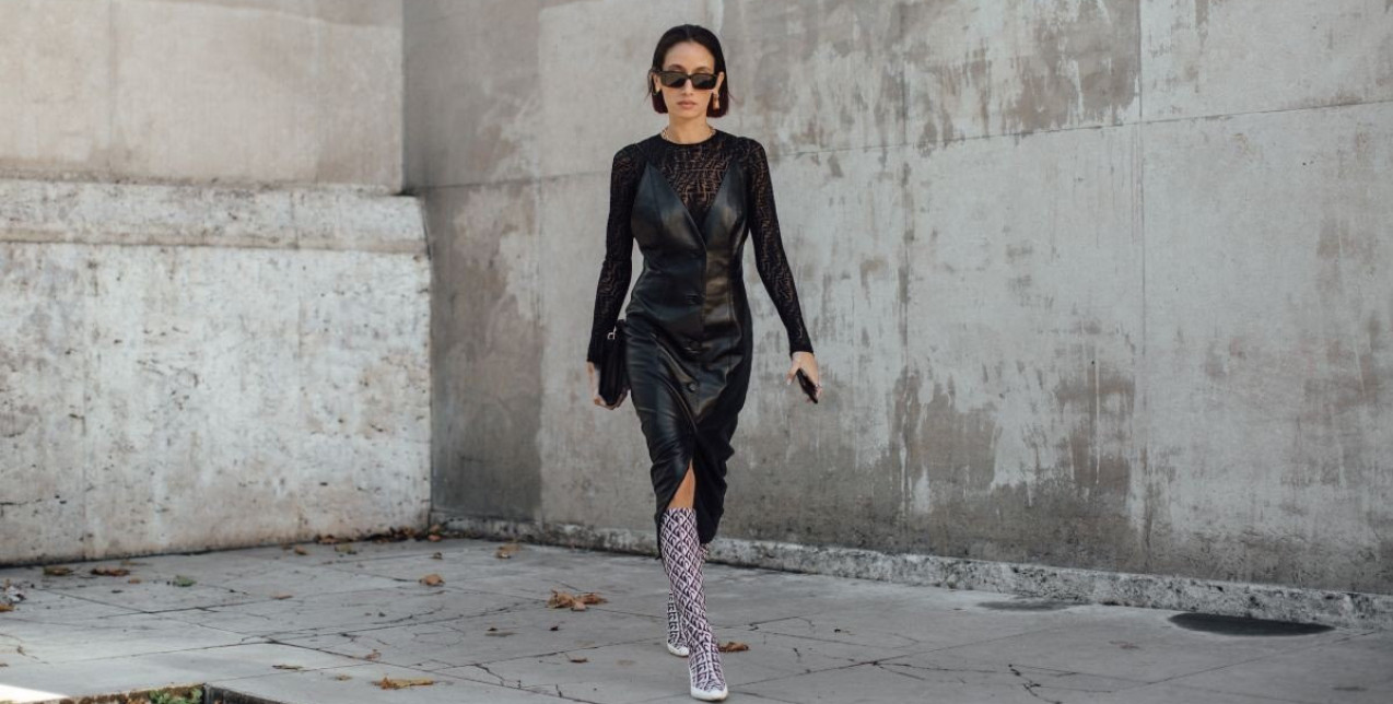 Τα μαύρα φορέματα που θα σας χαρίσουν τα πιο κομψά σύνολα