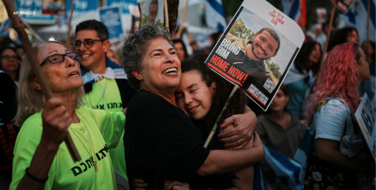 Στιγμές συγκίνησης και ελπίδας: Όλοι οι όμηροι επέστρεψαν στο Ισραήλ σε μια ιστορική μέρα