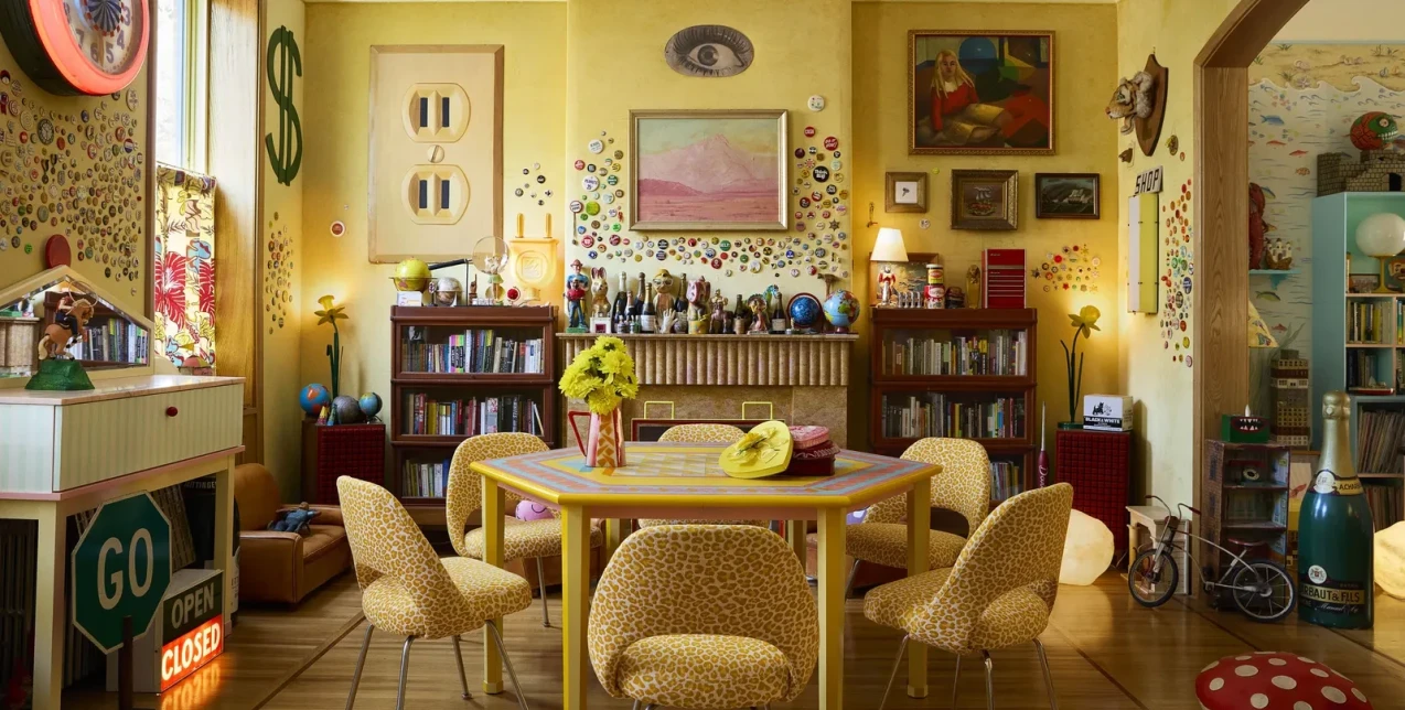 Αυτό το πολύχρωμο σπίτι στο Brooklyn μοιάζει βγαλμένο από έναν κόσμο φαντασίας