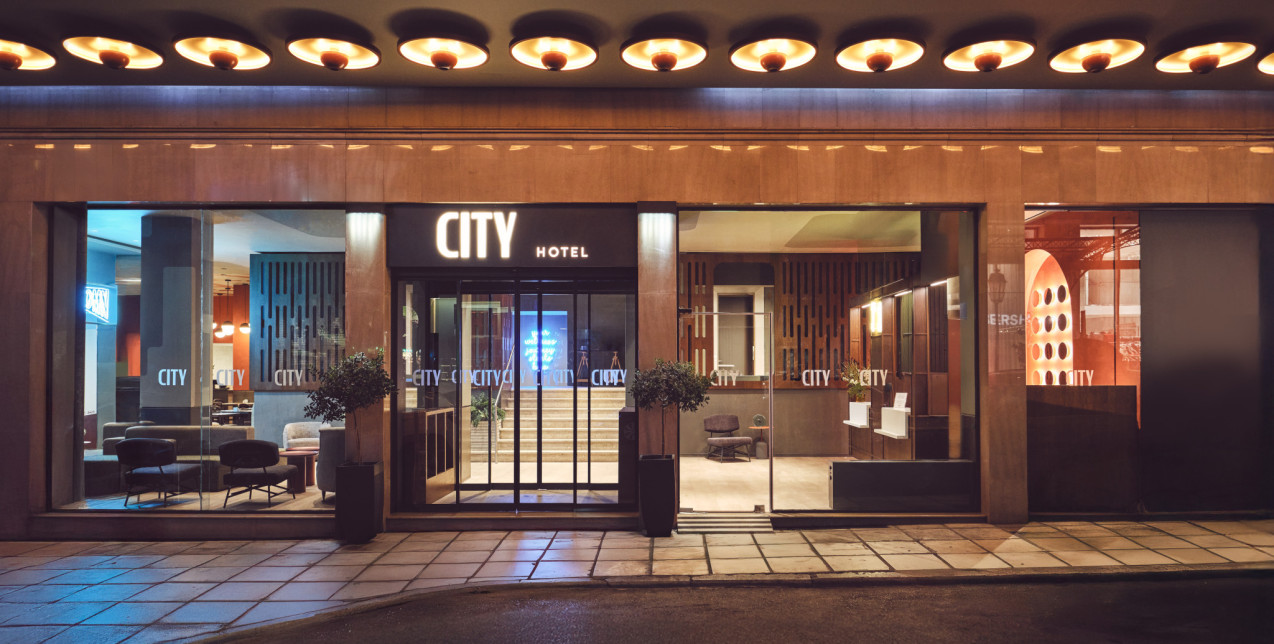 Ένα ιστορικό ξενοδοχείο, σημείο αναφοράς για την Θεσσαλονίκη, επανασυστήνεται με νέα ταυτότητα μετά την ανακαίνισή του