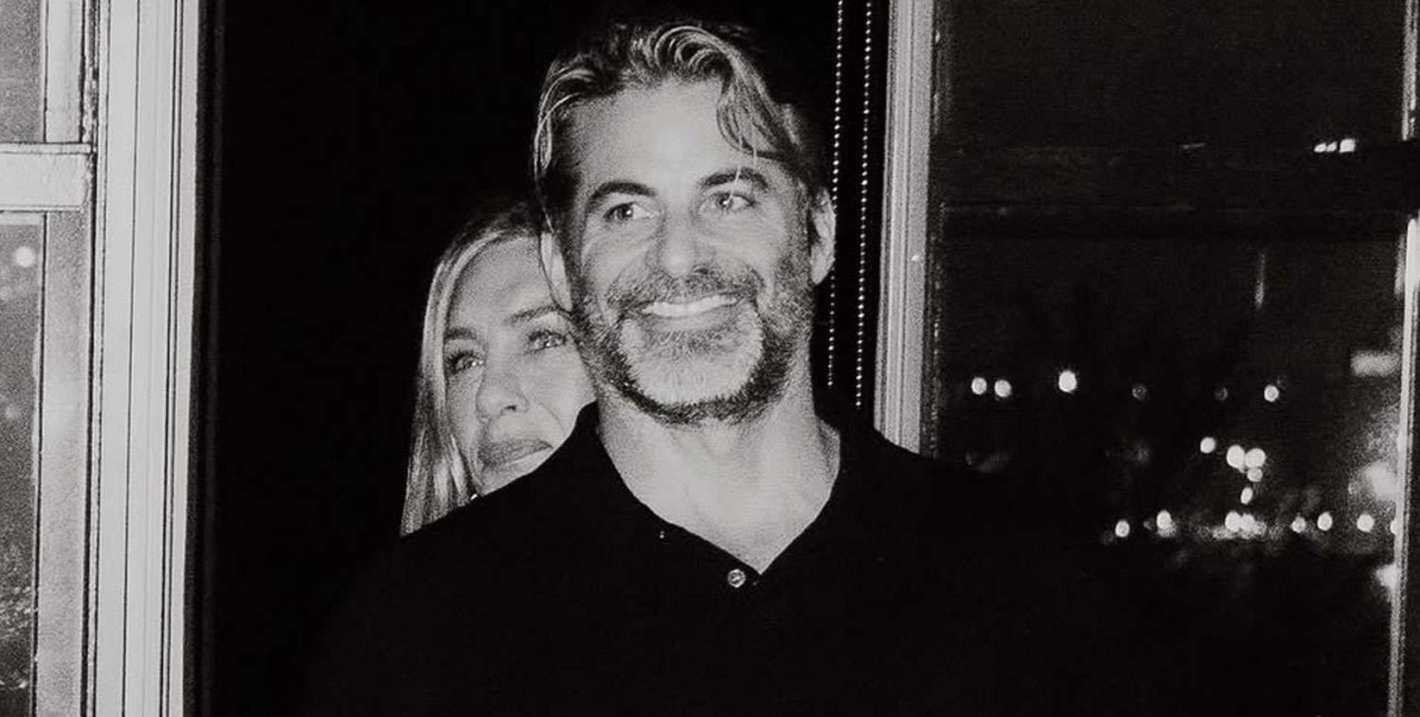 Η Jennifer Aniston επιβεβαίωσε τη σχέση της με τον Jim Curtis μέσα από μια τρυφερή φωτογραφία 