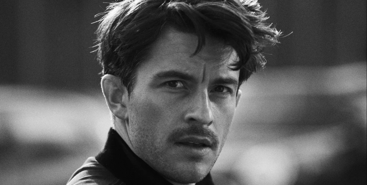 Jonathan Bailey: Αυτός είναι ο πιο sexy άνδρας για το 2025 σύμφωνα με το People