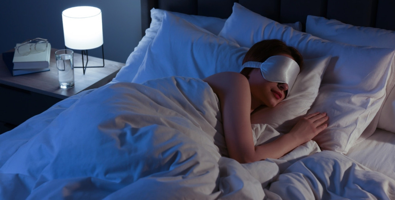 7 αλλαγές που αξίζει να κάνετε στο κρεβάτι σας για να υποδεχθείτε τον χειμώνα 