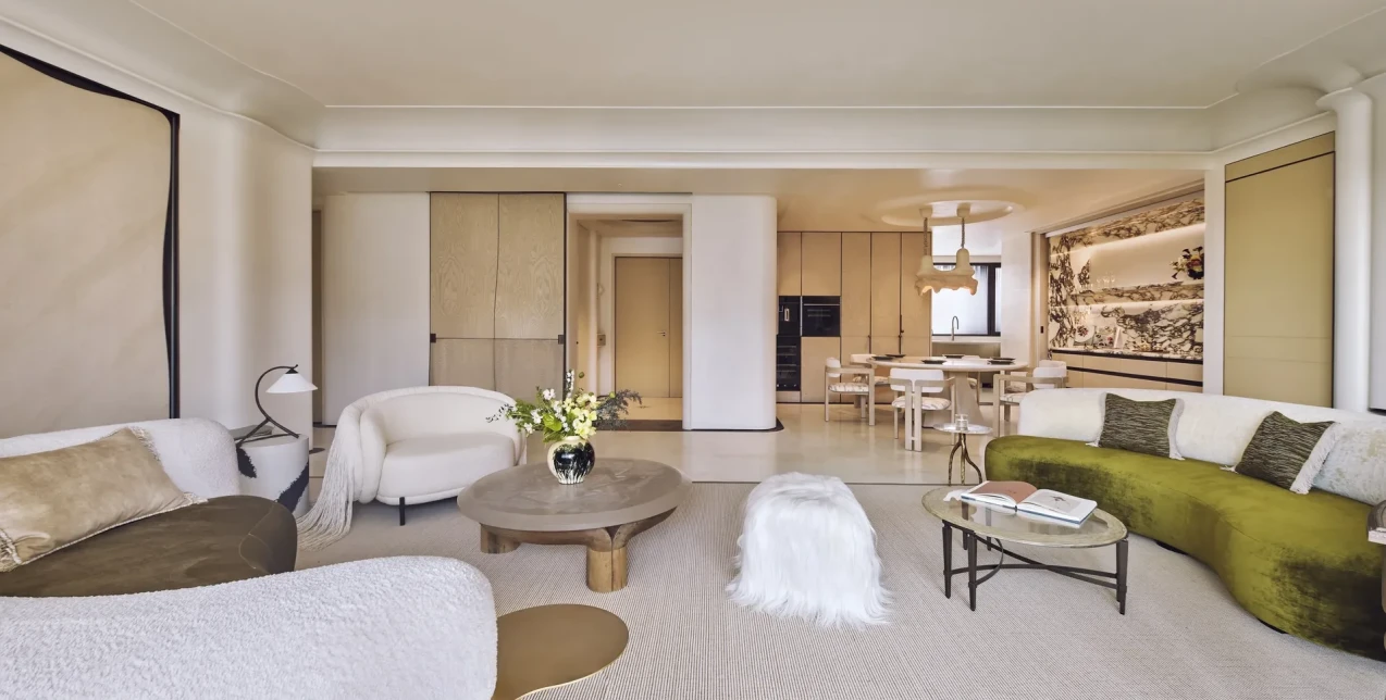 Ο cozy μινιμαλισμός χαρακτηρίζει αυτήν την απίστευτα κομψή κατοικία στη Σαγκάη