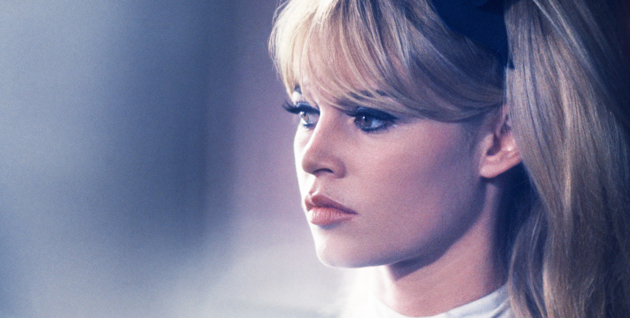 Οι iconic στιγμές που η Brigitte Bardot απέδειξε πως ήταν το απόλυτο sex symbol κι έμεινε για πάντα στην ιστορία