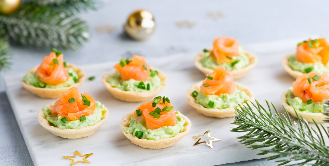 Ετοιμάζετε ρεβεγιόν στο σπίτι; Τα λαχταριστά finger food που θα ξετρελάνουν τους καλεσμένους σας