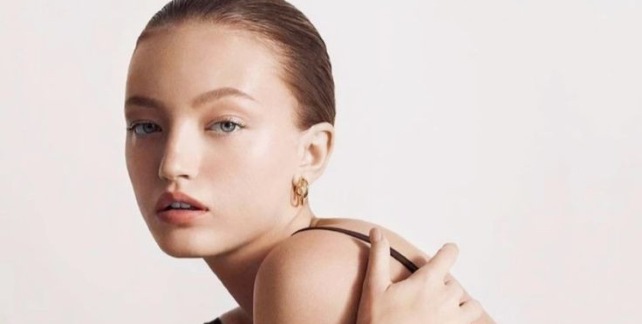 Η πιο elegant τάση στο μακιγιάζ που χαρίζει αβίαστα τέλεια όψη και έχει ήδη γίνει viral