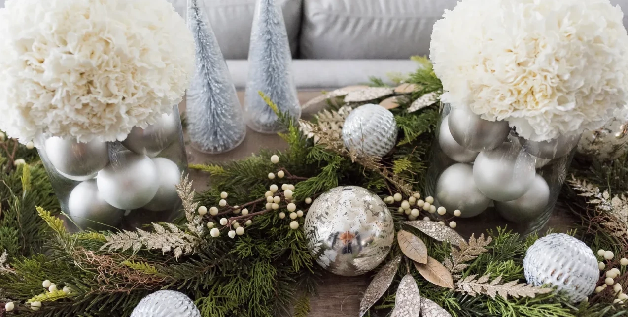 Pro tips για το ξεστόλισμα του δέντρου: Πώς να αποθηκεύσετε τα στολίδια σας χωρίς να καταστραφούν