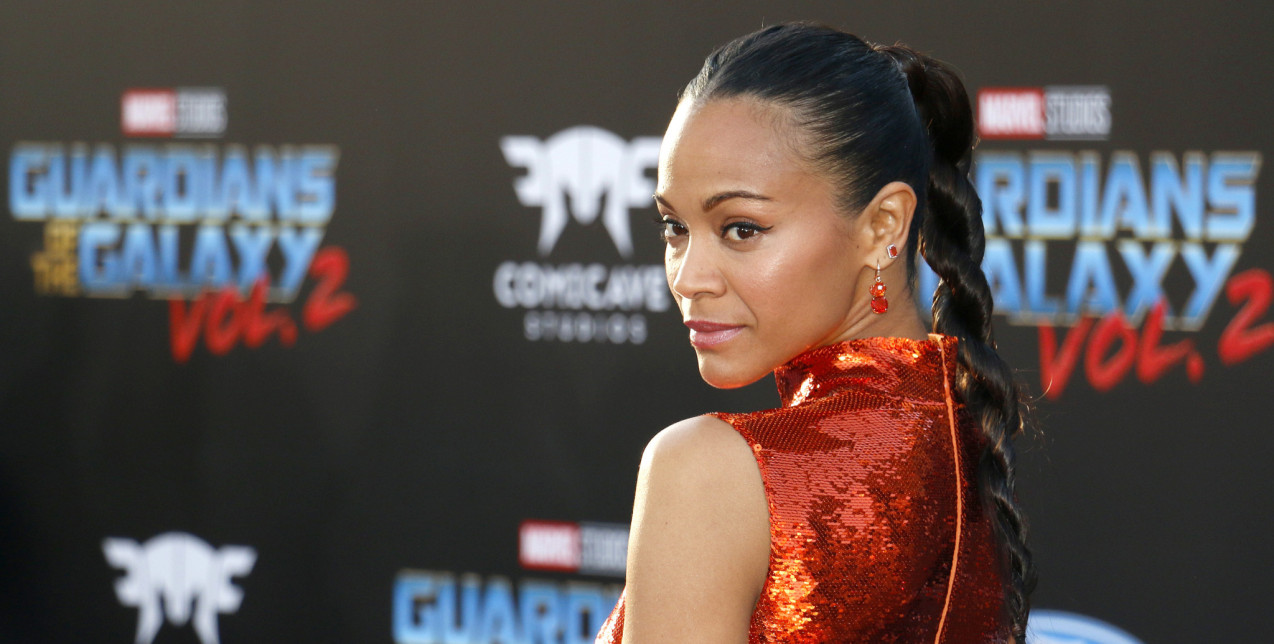 Η ηθοποιός Zoe Saldaña κατάφερε να ξεπεράσει ακόμα και την Scarlett Johansson μέσα από τις ταινίες της