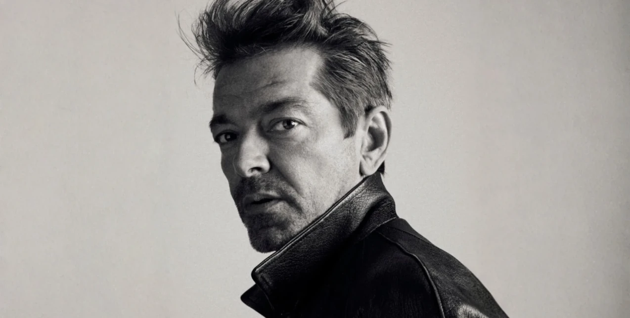 O Pieter Mulier αναλαμβάνει τη θέση του Chief Creative Officer στον οίκο Versace