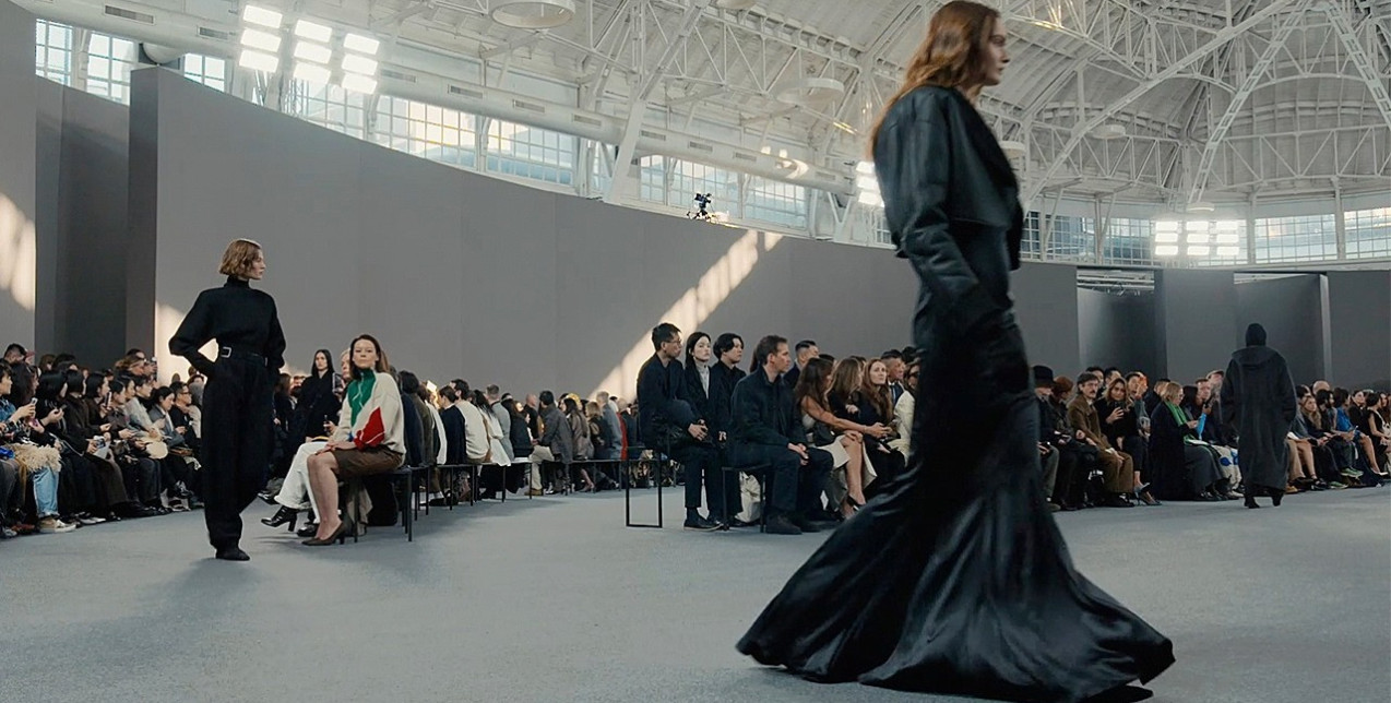 Fall/Winter 2026: Η Max Mara επαναπροσδιορίζει τη σύγχρονη γυναίκα μέσα από τη νέα της συλλογή