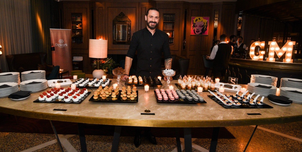  Let’s talk about: Για τη ζαχαροπλαστική με τον Δημήτρη Μακρυνιώτη