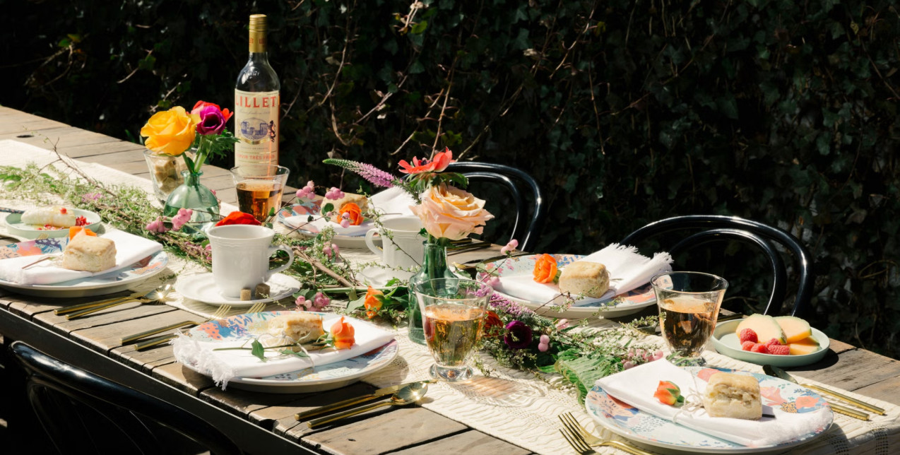 Easter Table: 5 τρόποι για να διακοσμήσετε με στιλ το φετινό πασχαλινό τραπέζι