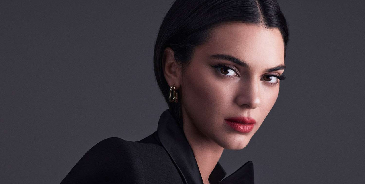 Τα πιο κομψά και «ασφαλή» χτενίσματα για σήμερα το βράδυ