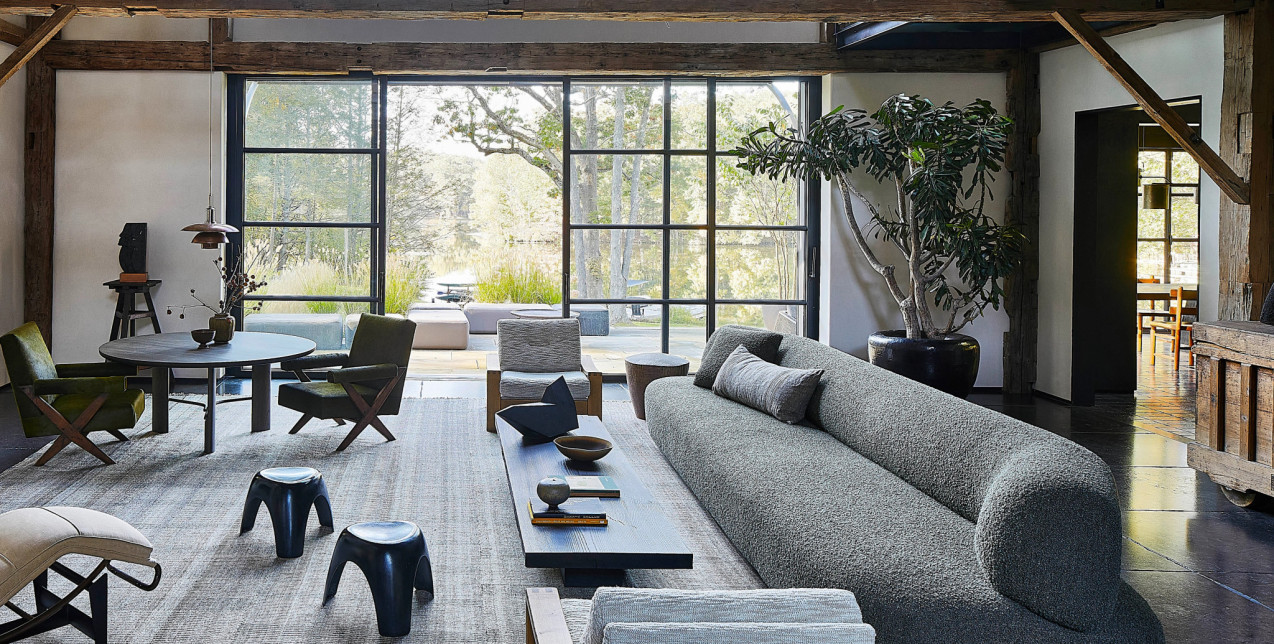 Touch of black: Η διαχρονική αισθητική που μεταμορφώνει κάθε χώρο με μία μόνο πινελιά