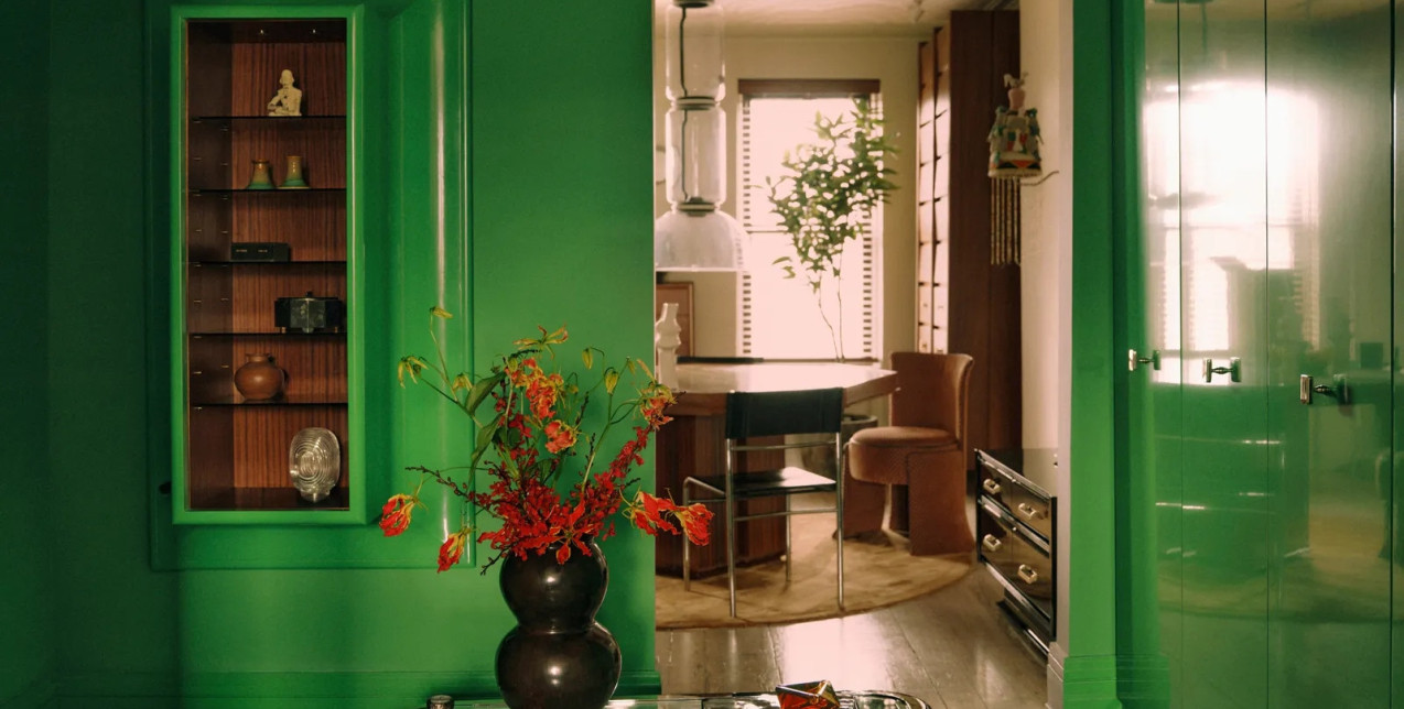 Ένα δημιουργικό loft χωρίς όρια στο Brooklyn που επαναπροσδιορίζει τη σύγχρονη κατοικία