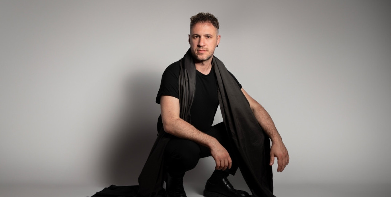 Face to Face με τον Δημήτρη Σκύλλα: «Η μεγαλύτερη ευλογία για έναν δημιουργό είναι ο χρόνος»