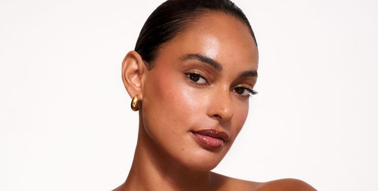 Ποιον τύπο bronzer πρέπει να επιλέξετε τώρα για ένα summer-ready look;