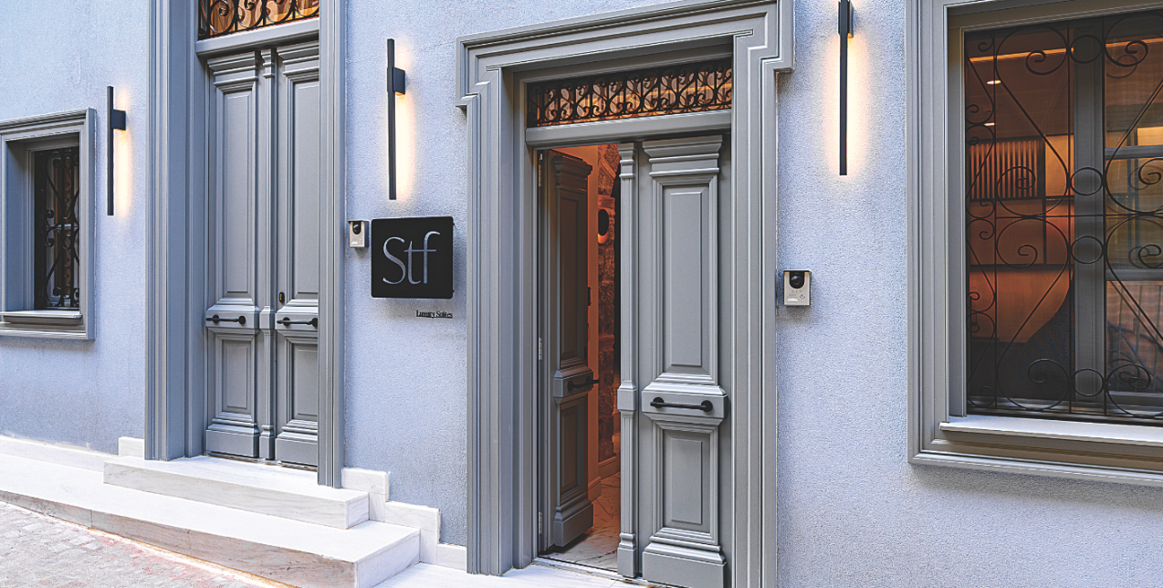 Μια εμπειρία πολυτελούς φιλοξενίας στην καρδιά του Ναυπλίου