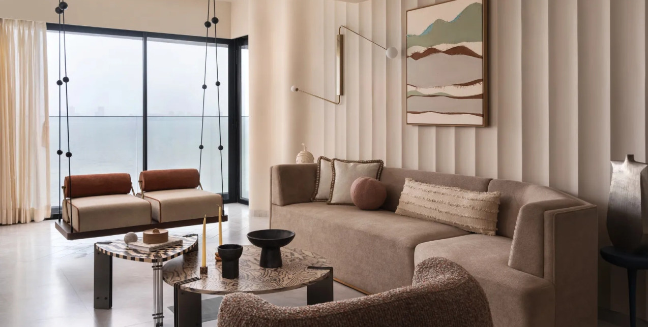 Το διαμέρισμα στο Νότιο Μουμπάι με την ιαπωνική αισθητική και την ήρεμη πολυτέλεια