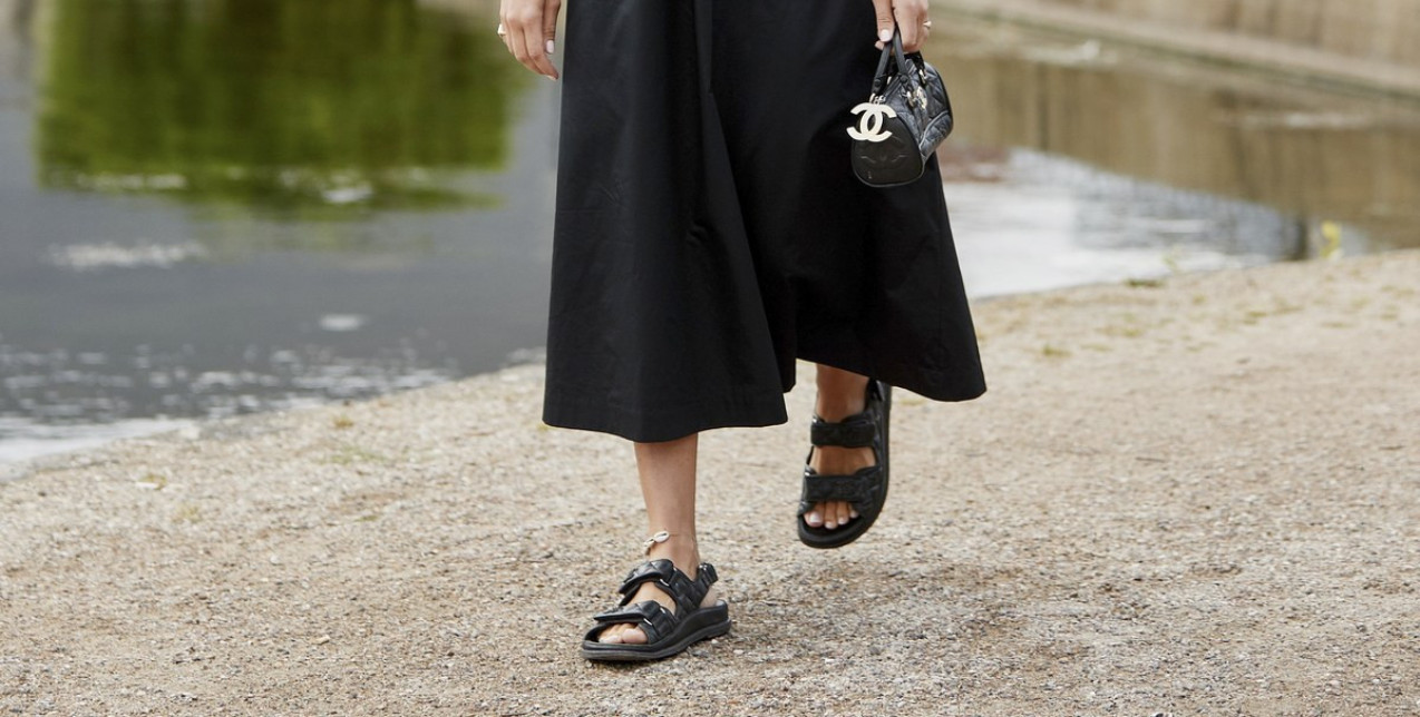 6 εύκολοι dress & sandals combos που θα επιλέγουμε ξανά και ξανά φέτος το καλοκαίρι